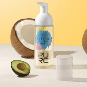 mousse pour les cheveux bouclés