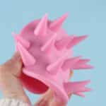Brosse en Silicone de Massage du Cuir Chevelu lors du Shampooing, Peigne de Bain pour Shampooiner et Masser, Brosses de Massages Capillaires à Utiliser sous la Douche, Outil de Soin, Peignes 4