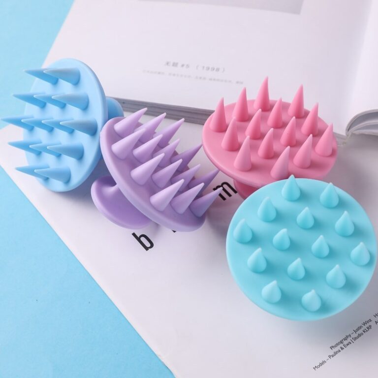 brosse de massage stimulante pour le cuir chevelu